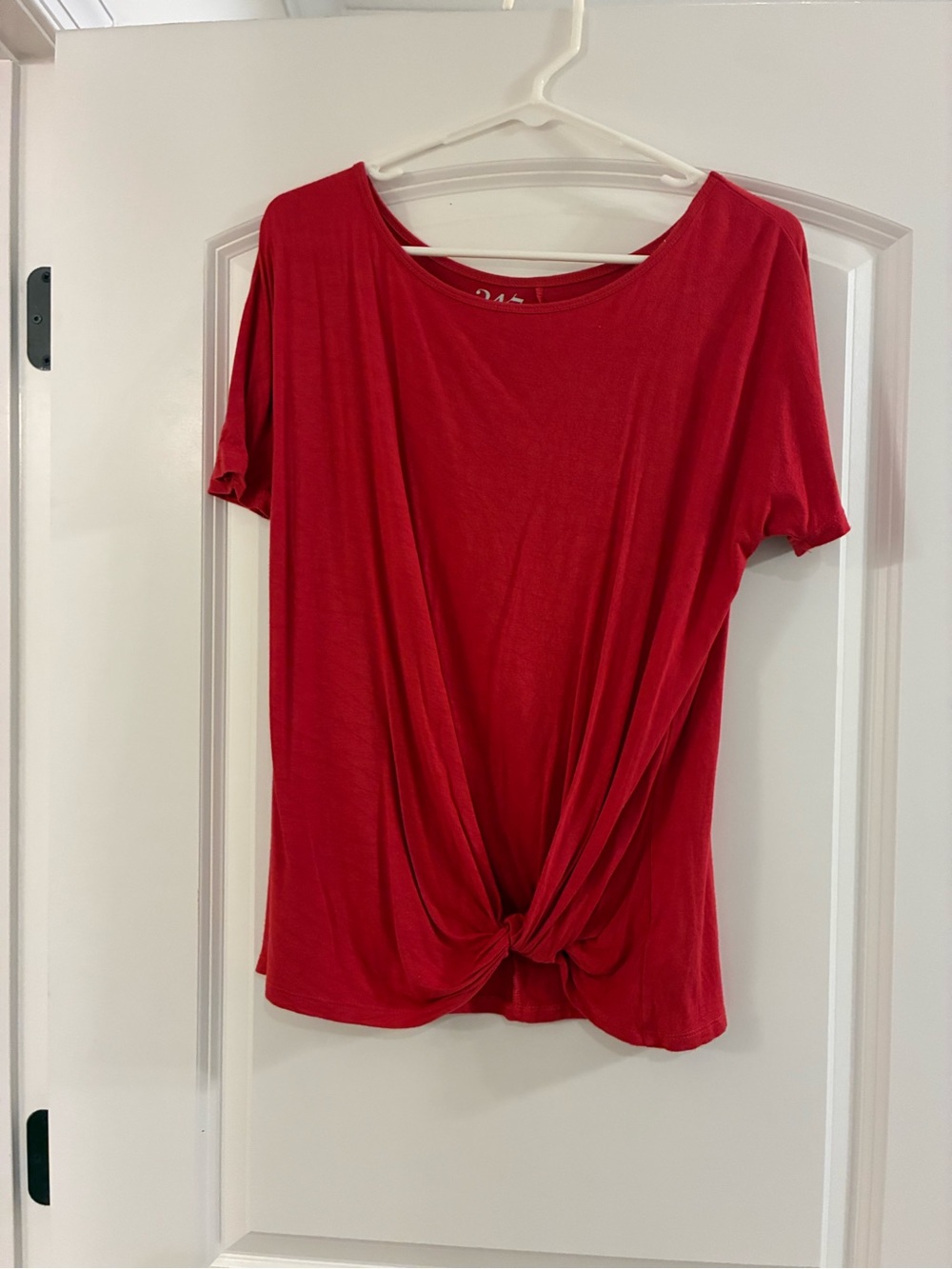 Women’s Red pico type Twist-Front Short Sleeve Tee